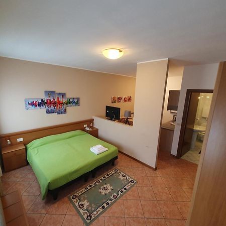 Residence Piccola Oasi Noventa Padovana Buitenkant foto
