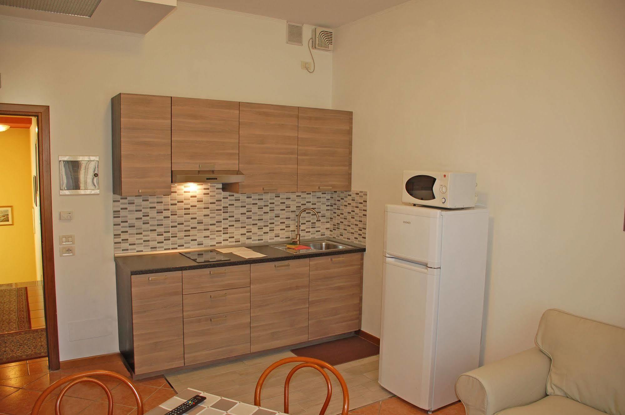 Residence Piccola Oasi Noventa Padovana Buitenkant foto