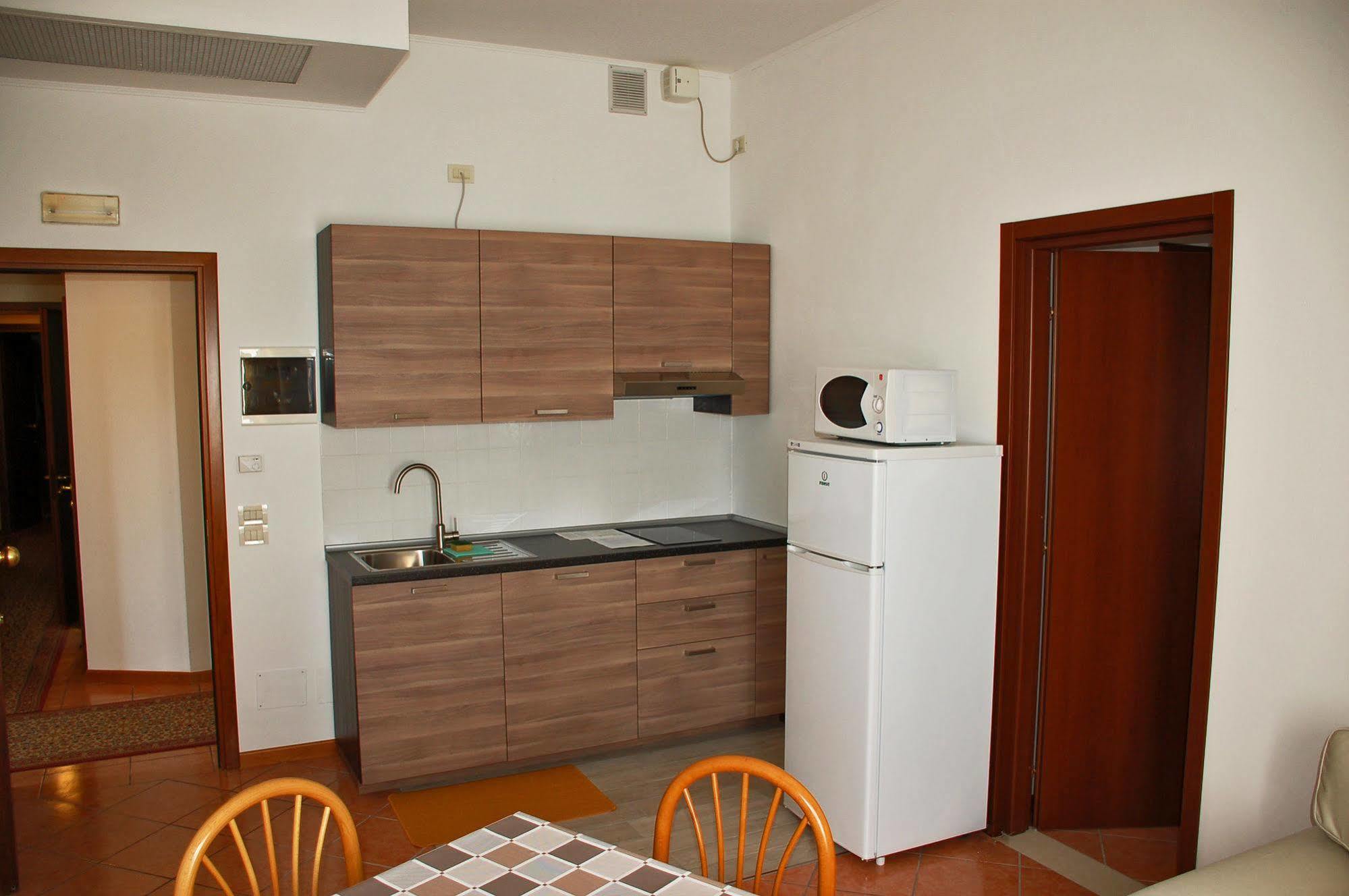 Residence Piccola Oasi Noventa Padovana Buitenkant foto